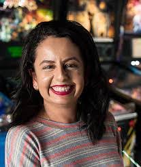 Lisa Yip's Instagram, Twitter & Facebook