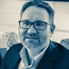 Eric Gerdes's Instagram, Twitter & Facebook