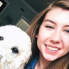 Nicole Colucci's Instagram, Twitter & Facebook