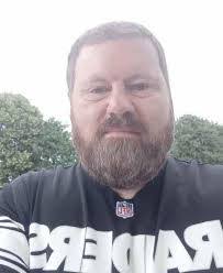 Justin Millican's Instagram, Twitter & Facebook