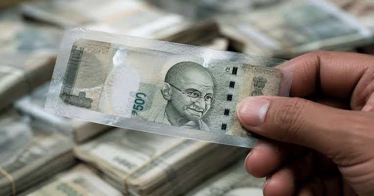 RBI Exploring Introduction of Plastic Currency Notes Amid Growing Dema