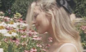 I’m so excited to share that I will be starting a new chapter at Siren  Salon in Vancouver as an independent hairstylist! There’s been so much time  and excitement invested into this decision, and I ...