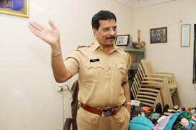According to information from available sources, he was arrested by encounter specialist pradeep sharma. Encounter Specialist Pradeep Sharma Set For Poll Debut In Maharashtra Likely To Join Shiv Sena The Financial Express