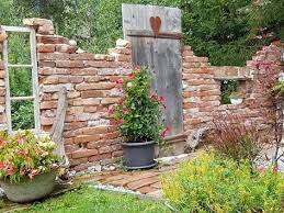 Check spelling or type a new query. 340 Ziegel Und Steinmauer Ideen In 2021 Steinmauer Garten Gartenmauern Ruinenmauer