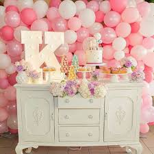 J'ai mis « haqiqa » entre parenthèse dans le titre, car la « haqiqa » est le baptême d'un enfant chez les musulmans. Cuisine Maison Decoration Mariage Rose Et Blanc Anniversaire Rose Et Blanc Putwo Rose Blanc Ballon 100pcs 10 Pouces Rose Pale Ballon Baudruche Blanc Ballons Latex Pour Deco Bapteme Fille Decoration Princesse