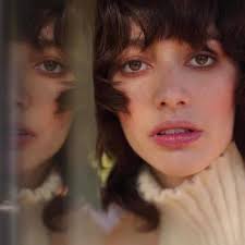 SuzyLFW: Burberry se inspira en Henry Moore