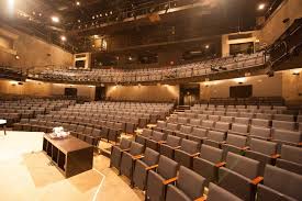 steppenwolf theatre chicago main 500 seat theatre in 2019