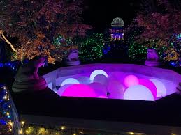 You can visit the lewis ginter botanical garden daily from 9 a.m. Lewis Ginter Celebrates The Holidays With A Million Points Of Light Rva Mag