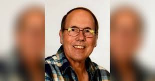 Larry Isom's Instagram, Twitter & Facebook