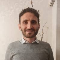 90+ perfiles de «Esses»