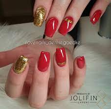 Red and gold nail designs 2020. 70 Smashing Red Nail Designs That Are Perfect For February 2020 The Glossychic Red Nail Designs Red Nails Red And Gold Nails