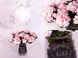 Blumen zum muttertag sind dabei die ideale möglichkeit, ein symbol für dankbarkeit und verbundenheit zu schenken. Blumen Basteln Blumengrusse Mit Papierblumen