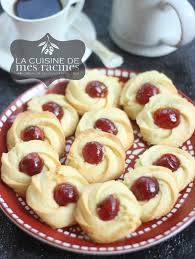 Petits Fours Noix De Coco La Cuisine De Mes Racines