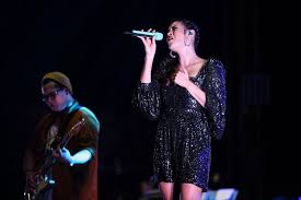 Lagu pop tentang cinta 2019. Lirik Dan Chord Lagu Tentang Cinta Raisa