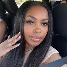 Jasmine Adams (@Jbae__)