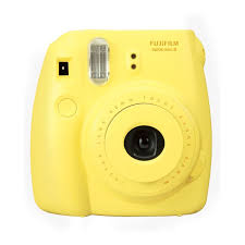 Fujifilm Instax Mini 8 Gelb Sofortbildkamera Die Auferstehung Einer Kult Kamera Im Kleineren Format Fuji Instax Mini Instax Kamera Fujifilm Instax Mini