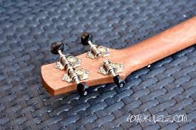 Sourcing superior italian and spanish made coffee machines from official local importers. Antica Ukuleleria Moderno Tenor Ukulele Review