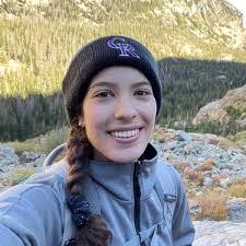 Evangelina Evans's Instagram, Twitter & Facebook