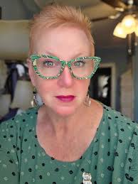 Colored Stones and Accessories at Sassy Cindi Messenger Party