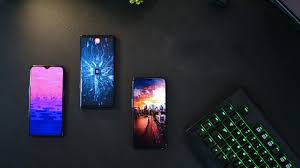 Daha kalınlar, daha pahalı ve asmak da zor olabilir, bu yüzden bir ruloda çok fazla para harcarsanız, iyi bir duvar. En Iyi Android Duvar Kagidi Uygulamalari 2019 Cepkolik