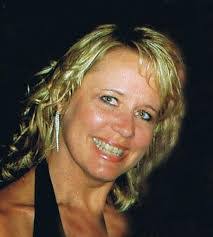 Dana Helgeson's Instagram, Twitter & Facebook