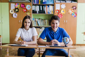 How to be a good student in class. Free Photo Good Students In Class