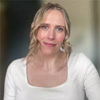 Emily York's Instagram, Twitter & Facebook