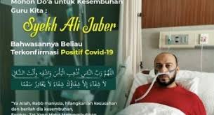 Syekh ali jaber yang menderita luka tusukan di bahu kanan telah menjalani perawatan di puskesmas setempat. Beredar Foto Kondisi Syekh Ali Jaber Pihak Yayasan Beri Penjelasan