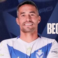 Players from Gualberto Villarroel and who played in Football ::  playmakerstats.com