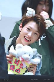 Felix Pics On Felix Confie Em Si Mesmo K Idols