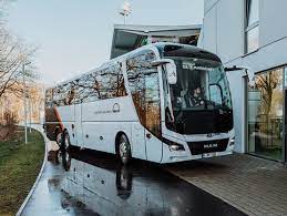 Choreografie nordseite hsv fans / dfb pokal. Der Busfahrer Des Dfb Teams Berichtet Man Truck Bus Man