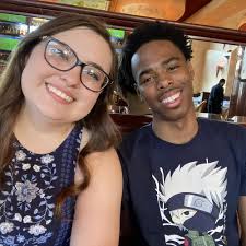 Sydney Welch and Darrell Powell's Wedding Website