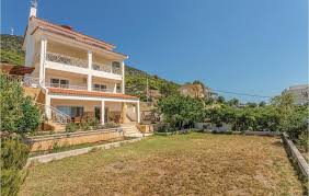 Το daskalio beach hotel απέχει 7χλμ. Amazing Home In Kaki Thalassa Keratea W 3 Bedrooms Daskaleio Ellada Times Kai Kritikes Planet Of Hotels