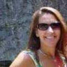 Doreen Bridges's Instagram, Twitter & Facebook