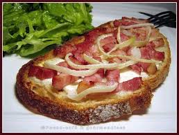 Tartines Alsaciennes Facon Flammekueche Pause Gourmandises Alsaciennes Facon Flammekueche Gourmandises Pause Tarti French Cuisine Recipes Food Brunch