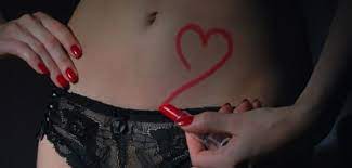 Amateur pärchen beim fick im schlafzimmer bett. 12 Sexspielchen Furs Bett Was Gefallt Mannern Frauen