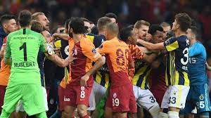 The disrespect to players like hakan (he might be a grade a. Football News Three Late Red Cards As Fenerbahce Rally To Derby Draw Eurosport