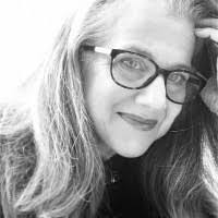 Mandy Skinner's Instagram, Twitter & Facebook