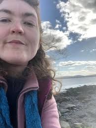 Lost a blue Kate Spade purse yesterday, think I left it