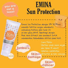 Emina sun protection dengan spf 30 dan pa+++ memiliki tekstur ringan yang membantu melindungi kulitmu dari sinar uv di hari yang aktif. Emina Sun Protection Spf 30 60 Ml Lazada Indonesia