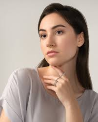 Bella fine shop jewelry and piercing