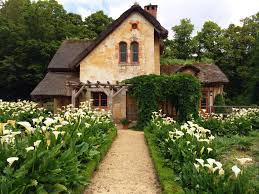 Marie Antoinette S Hamlet Versailles Marie Antoinette Versailles Earth Homes