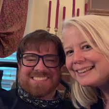 Learn how to cook Dragonbreath Chili in our latest Warcraft cooking  article! We're also giving away an Official World of Warcraft cookbook :)  https://www.wowhead.com/news=260841/warcraft-cooking-irl-dragonbreath-chili-cornmeal-biscuits-warcraft  ...