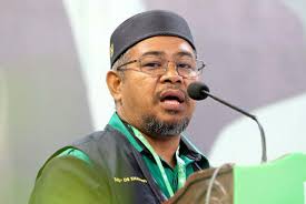 Born 9 december 1973) is a malaysian politician from the malaysian islamic party (pas), a component party of the perikatan. Berlesen Atau Tidak Judi Adalah Ibu Segala Jenayah Khairuddin Aman Razali