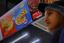 U.S. pizza chain Papa John's targets 2025 India re-entry after delay