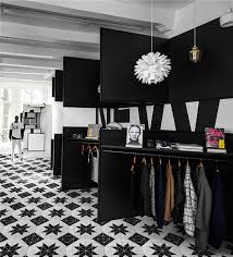 A tic tac tile pattern is a close cousin to the corridor, but instead of alternating tiles row by row, tiles alternate within the row to create a dot and dash your grandmother probably had this pattern in her kitchen, with that signature black and white color scheme. Black White Floral Triangle Pattern Floor Tile Tr2 Mwb Dd09a Ant Tile Triangle Tiles Mosiacs Floors Kitchen Bathroom Walls Accents