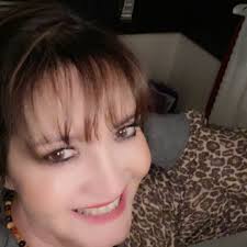 Had a blessed Thanksgiving day with my granddaughters Catalina 8 (left) and  Olivia 6 (right). Grateful to be with family.