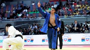 The montreal resident defeated local favourite illia sulamanidze to claim. Fxxifj0xs7ia6m