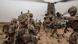 Award-winning army pictures show life