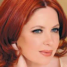 También se ha desempeñado como actriz de cine, presentadora de televisión y cantante. Andrea Del Boca Artista Internacional Beitrage Facebook